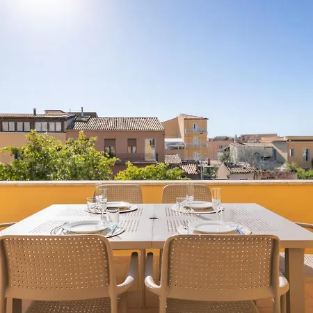 Dimoras 3br Center Terrace & Parking * 奧爾比亞