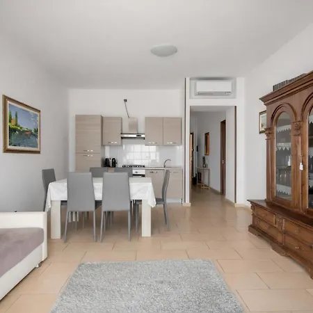 Dimoras 3br Center Terrace & Parking אולביה